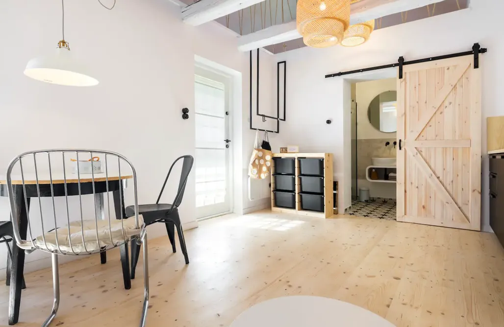 Agroturystyka Jura Krakowsko-Częstochowska Chatka w trawach 3