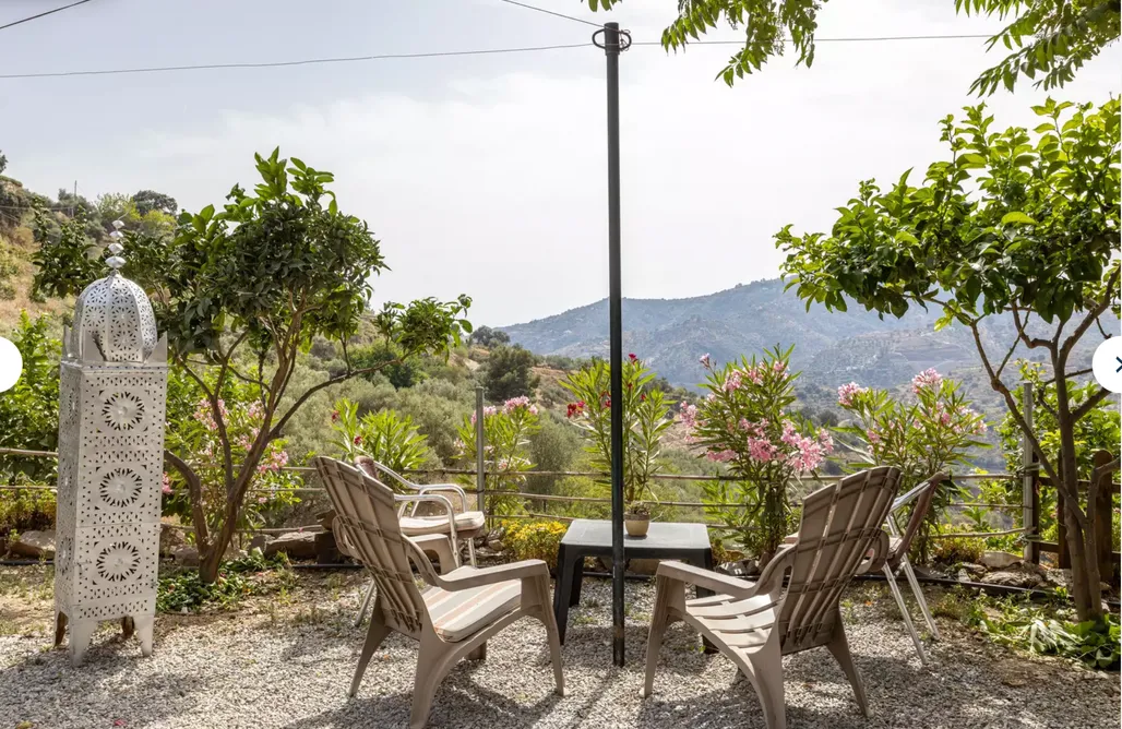 Unterkunft AlohaCamp Padre Sol Arrijana 1