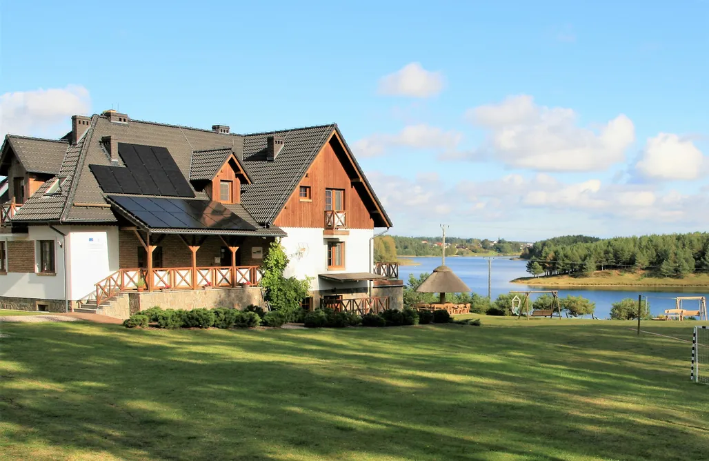 AlohaCamp accommodation Wyspa Kaszubska 3