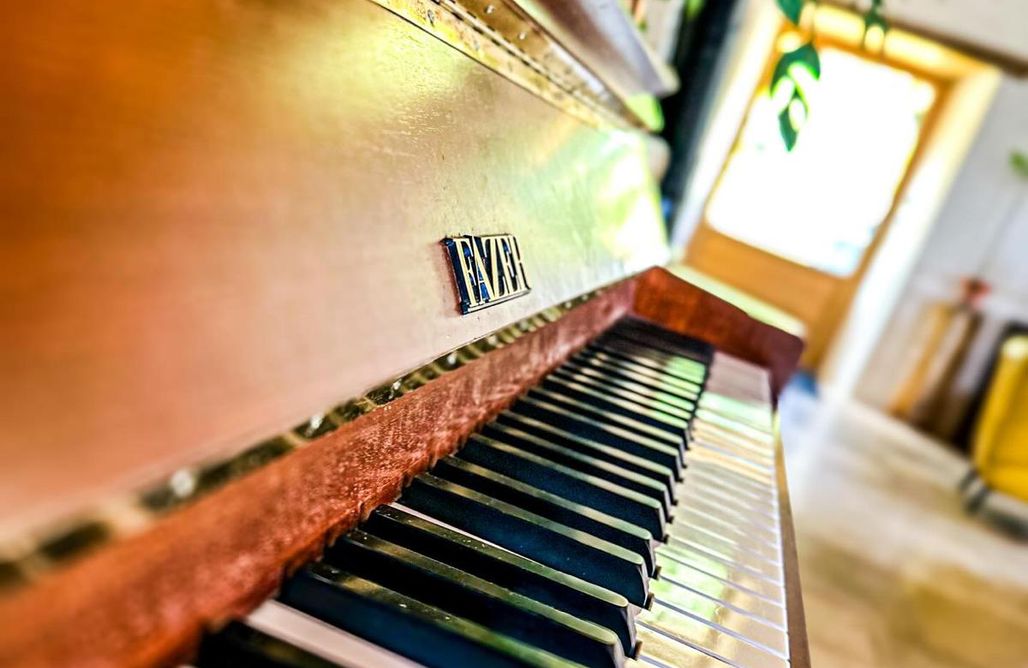 Bungalow Marche Eco-Gîte avec vue sur mer 1