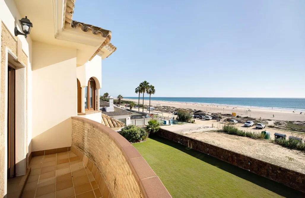 AlohaCamp accommodation Carolina beach house 3