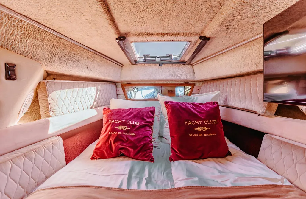 AlohaCamp Yacht II 3