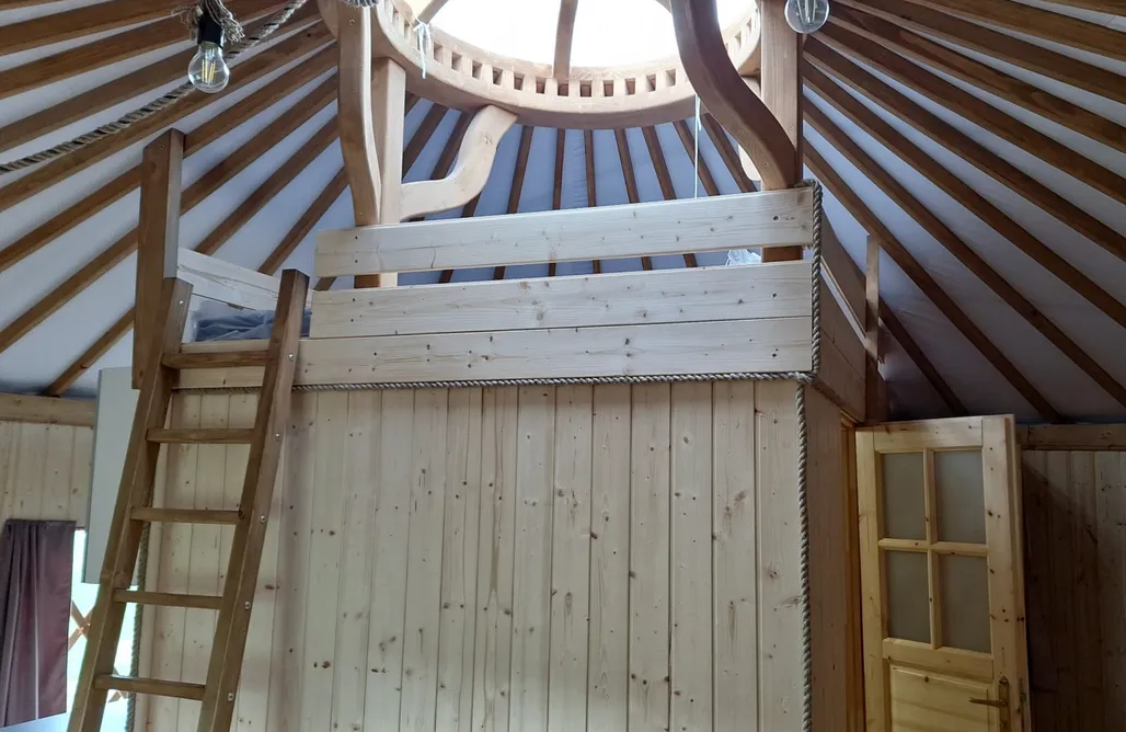 Jezioro Nyskie Noclegi Jurta Na polanie smaczne spanie 1