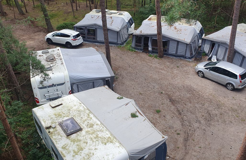 noclegi AlohaCamp Miejsce kamperowe - Hel Caravans Village - Ośrodek na Klifie 5