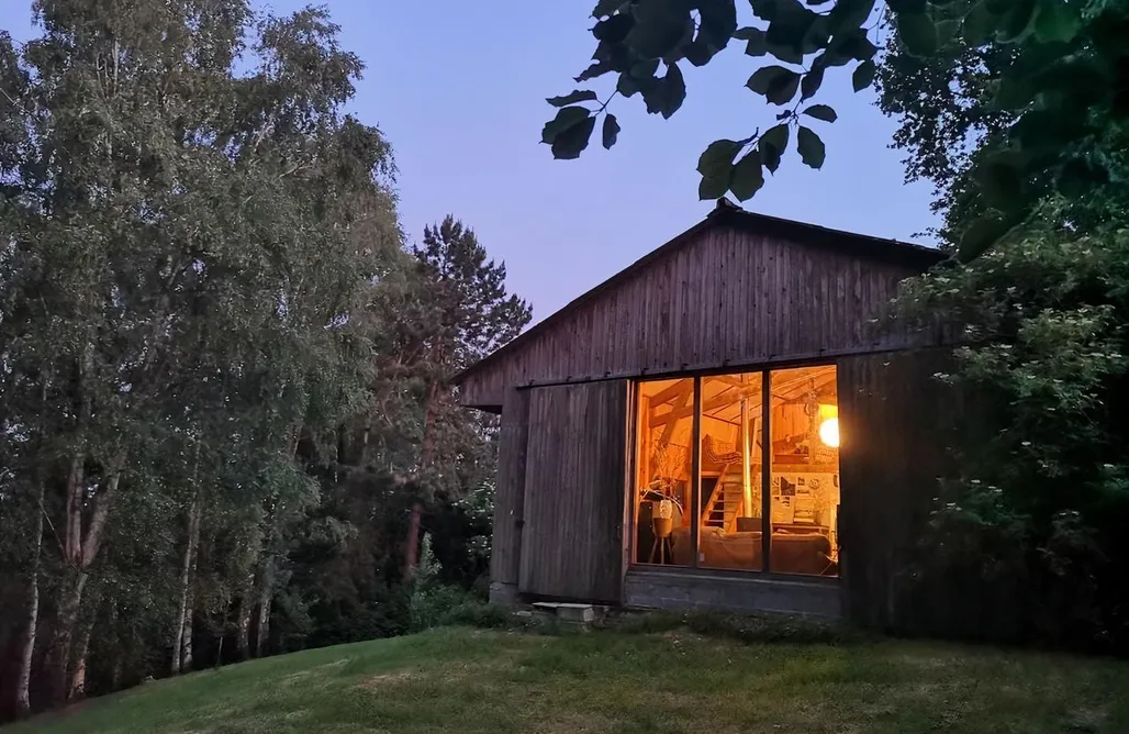 Grange atypique en pleine nature AlohaCamp