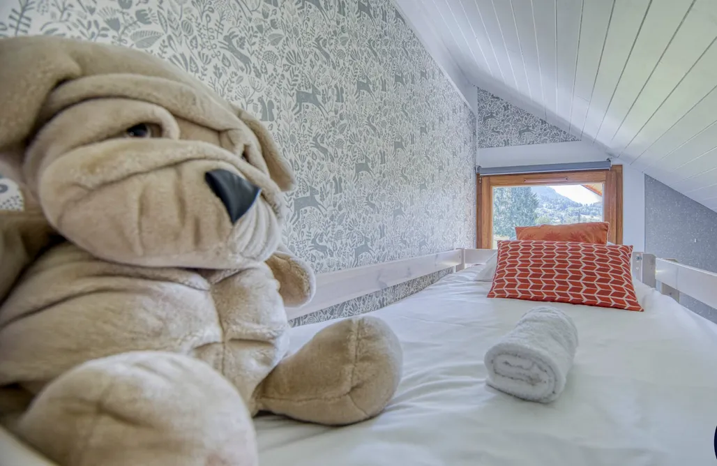 AlohaCamp Villa Astéria – Peaceful Retreat with Lake View 2