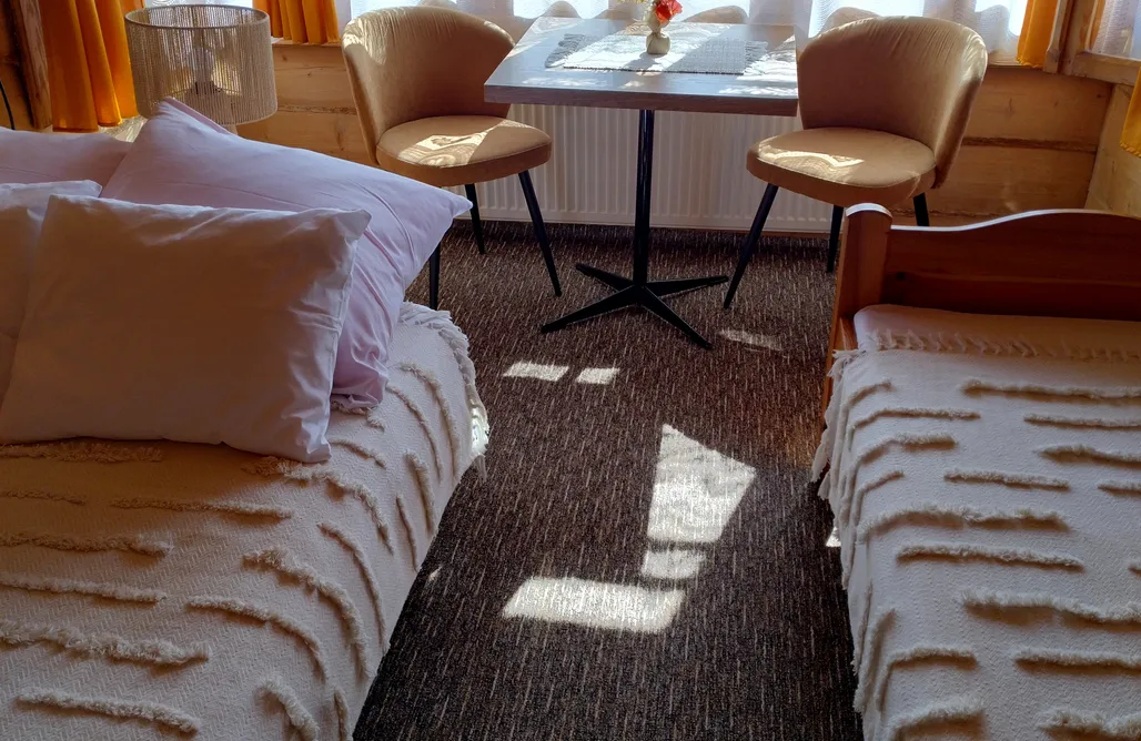 AlohaCamp Pokój trzyosobowy z prywatną łazienką na zewnątrz 4