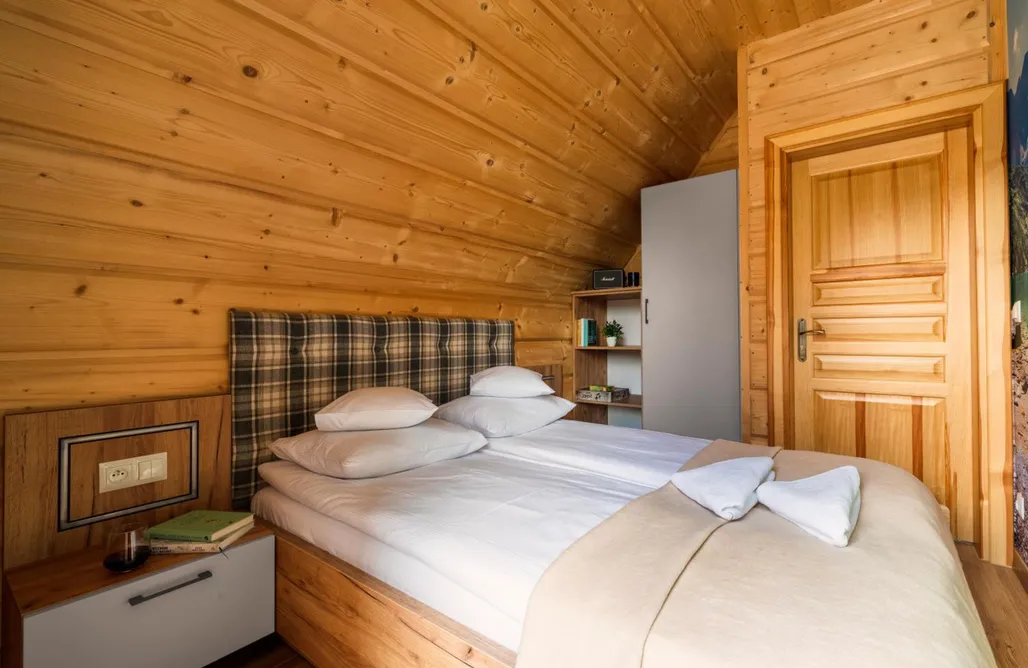 AlohaCamp Domek z trzema sypialniami 4