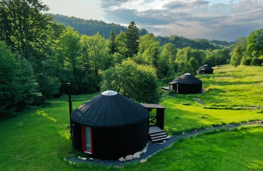 Zdjęcie obiektu Blizberg 77 - Jurty w Górach Izerskich