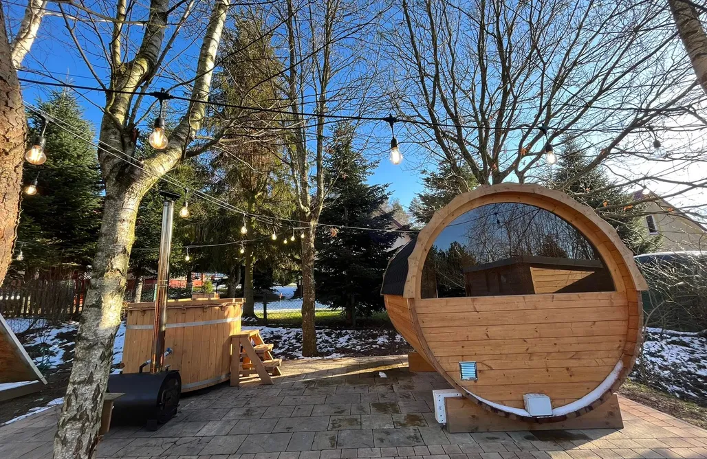 Alloggi AlohaCamp Przystanek Jeziorna 49 1