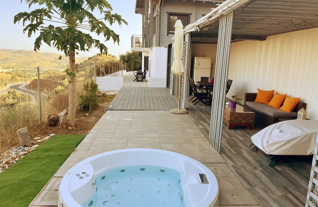 Hoteles en Sevilla con Jacuzzi El Refugio Lomas del Flamenco 2