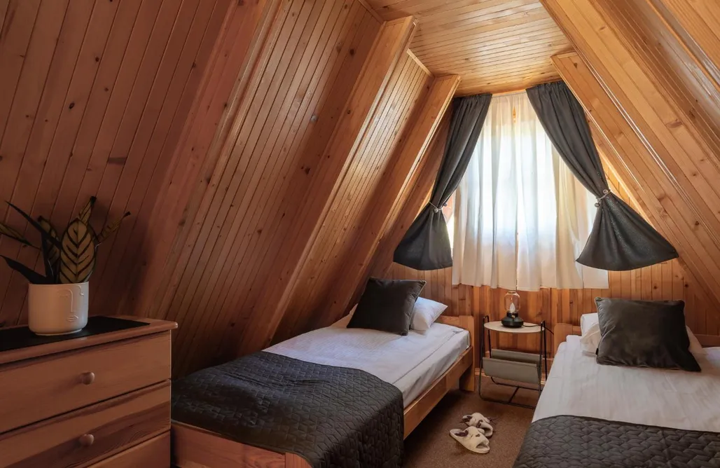 AlohaCamp Domek 8 osobowy - Prywatne Jacuzzi 3