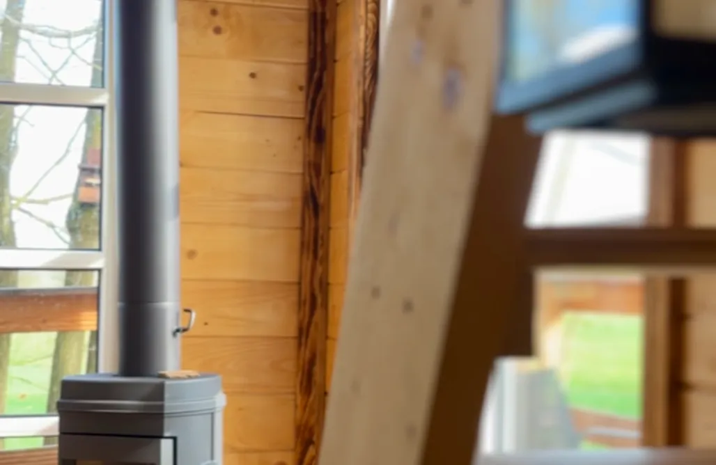 AlohaCamp Stodoła na drzewach 4