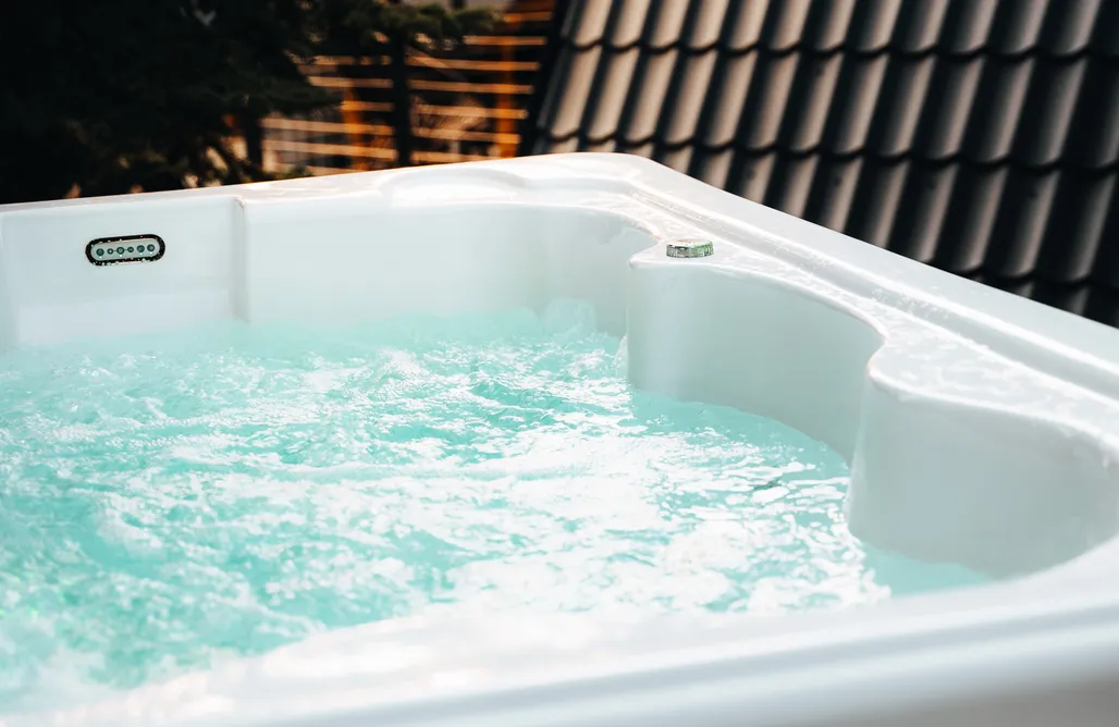 AlohaCamp Budzi Nas Las Marcyporęba - Duży domek 1