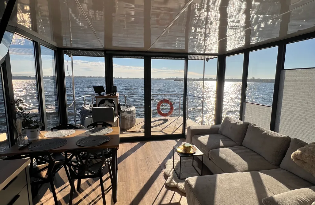 HouseBoat Zegrze AlohaCamp