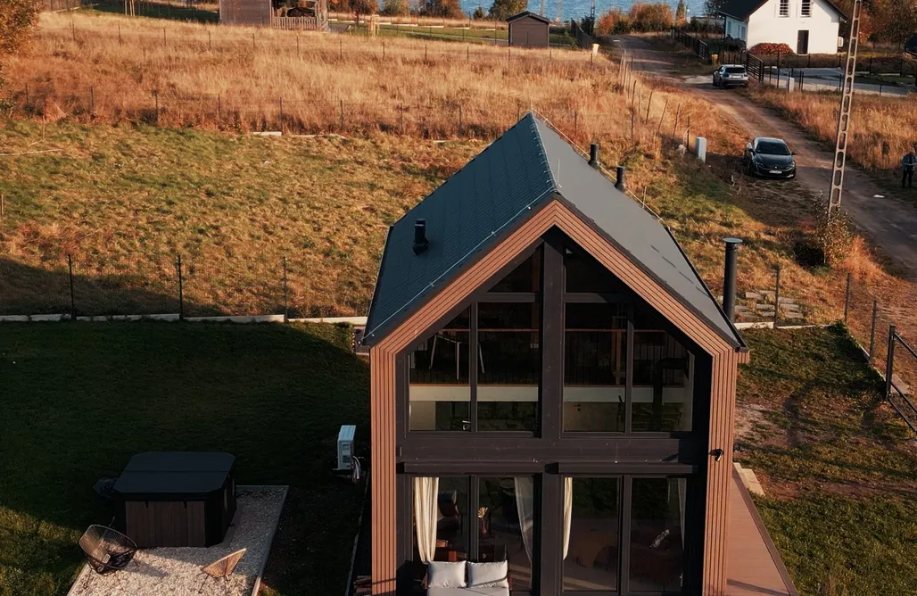 noclegi AlohaCamp Kasztanowa 14 - komfortowy dom z jacuzzi  1