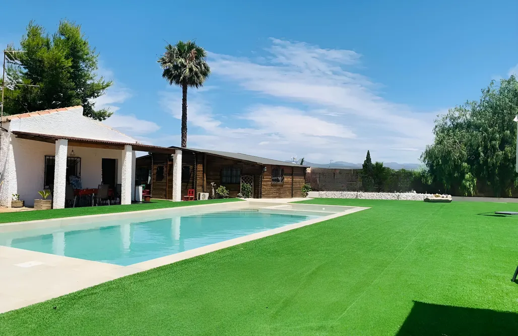 AlohaCamp La Casa de Madera de VillaFátima 1