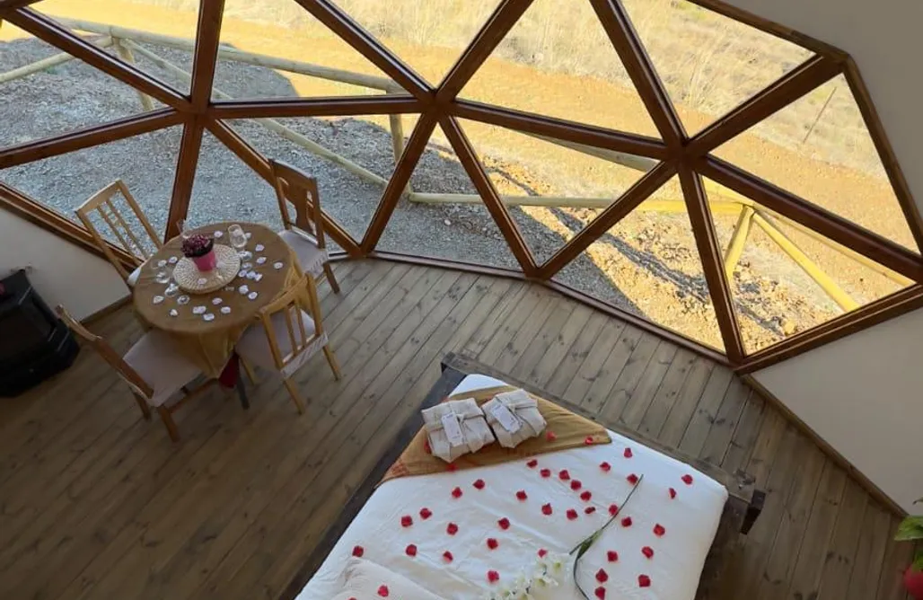 Glamping Málaga EcoDomos Málaga  1