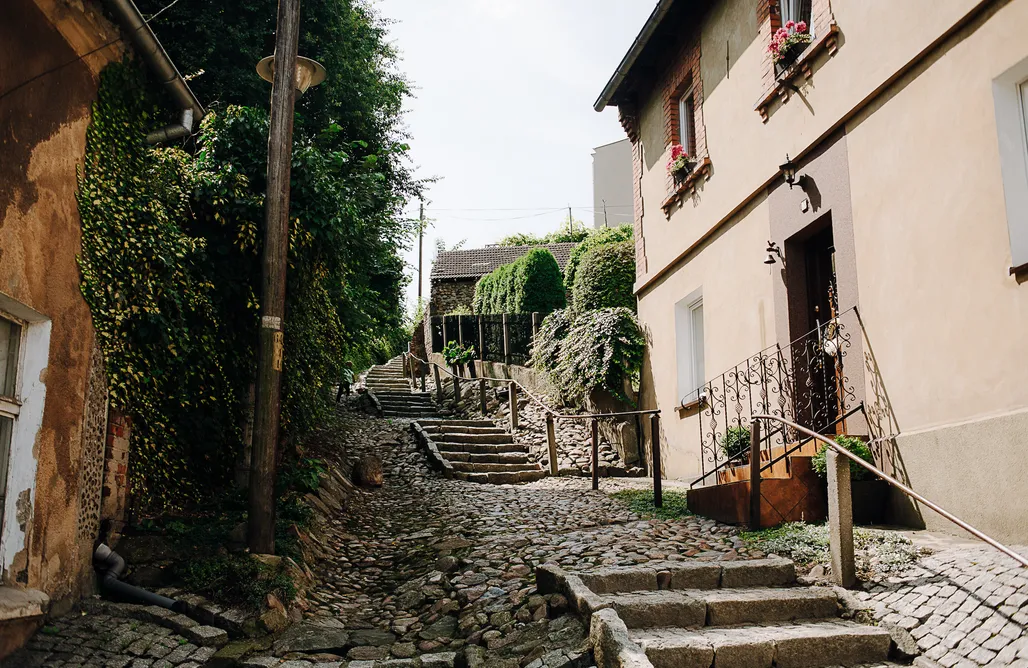 noclegi AlohaCamp Lustro Odry - dom na wodzie 1