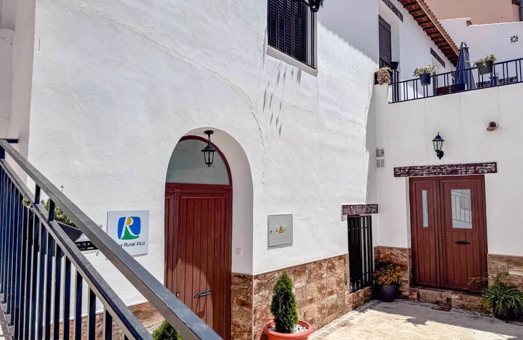 noclegi AlohaCamp Casa Cueva Vico 5