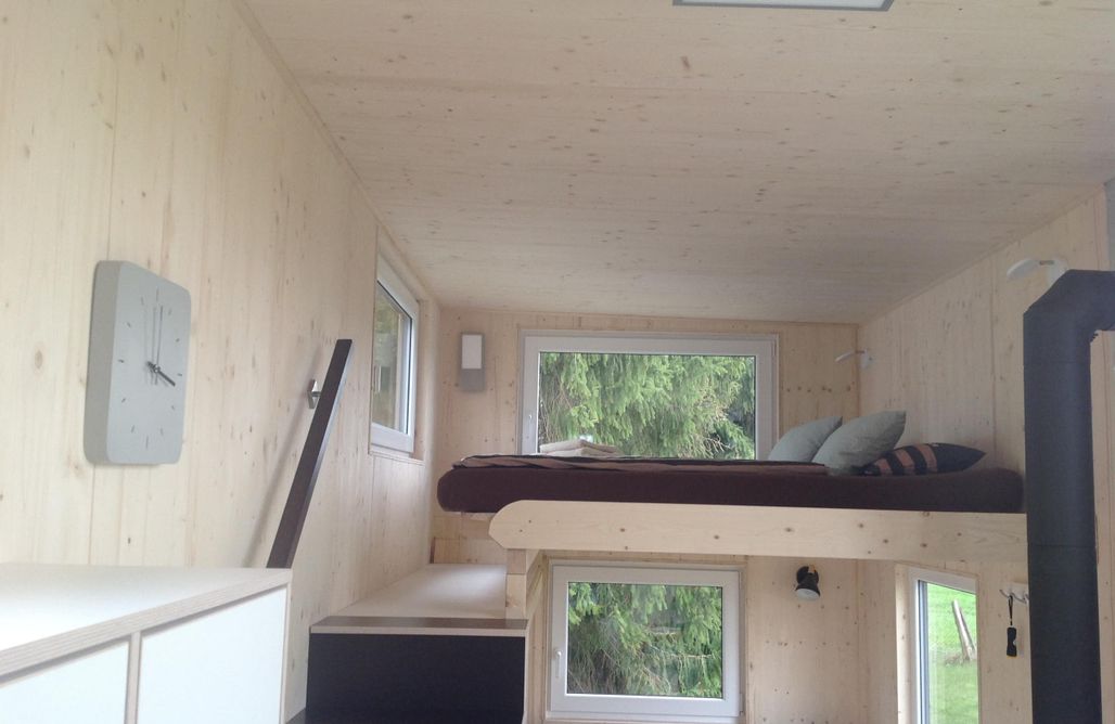 AlohaCamp Tiny House 4 mit Ausblick 4