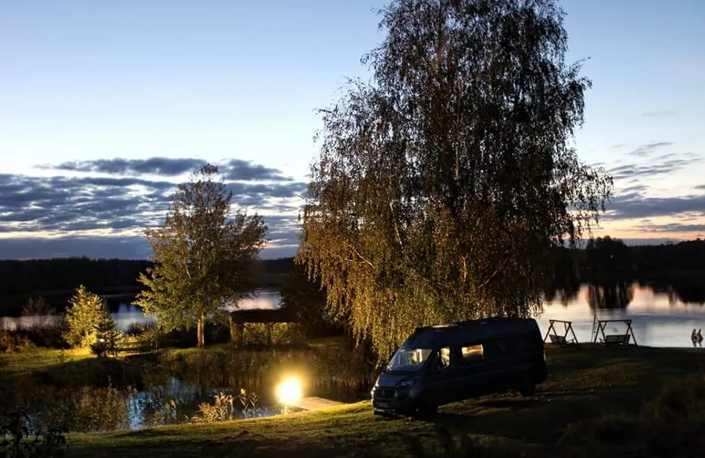 Camping Krynica Morska Miejsce kamperowe i namiotowe - Klasztor Staroobrzędowców w Wojnowie 2