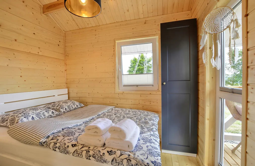 AlohaCamp Domek czerwony 2