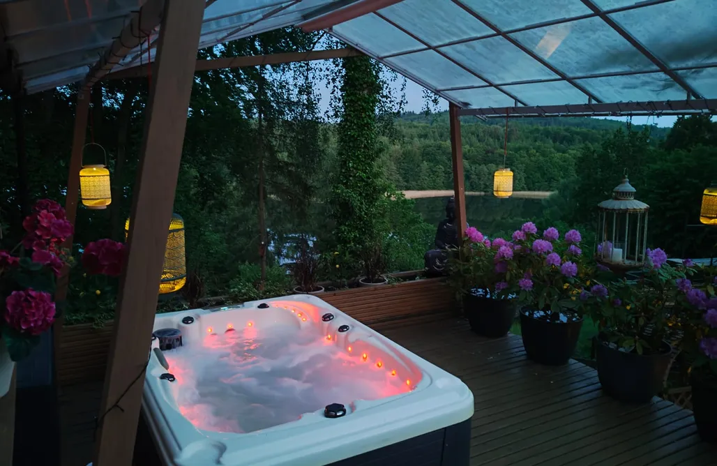 Domek Letniskowy nad jeziorem Kaszuby z własną linią brzegową 🏡 Mała Garda 3