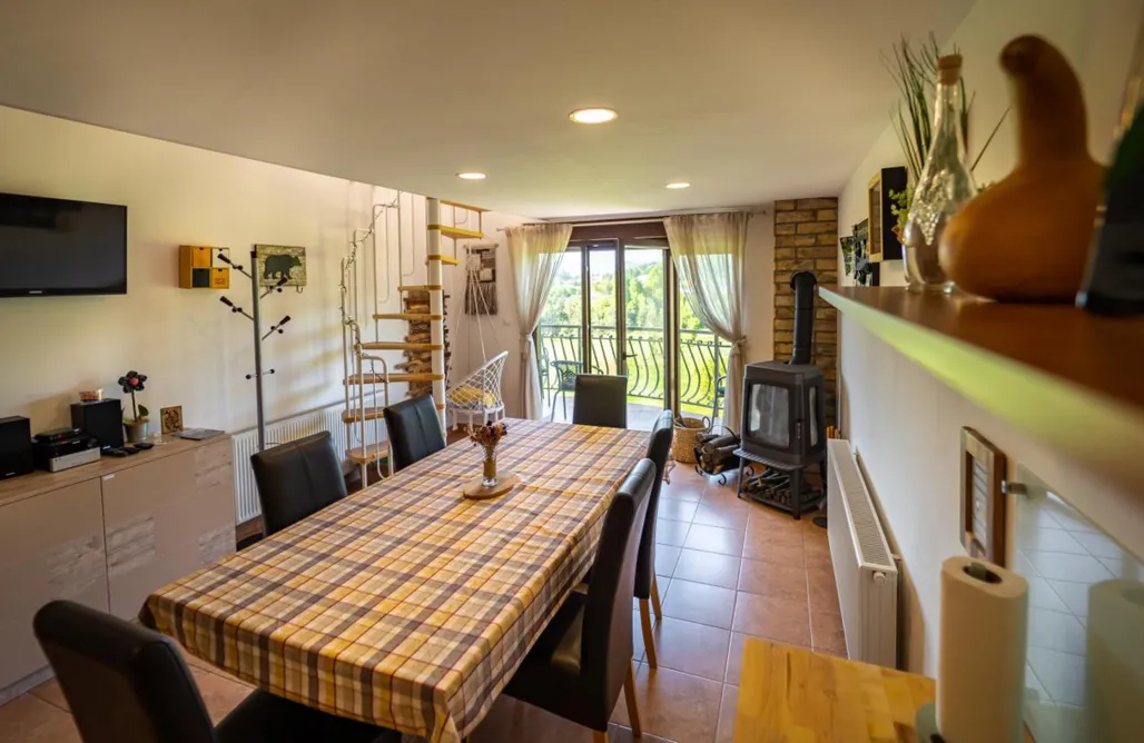 AlohaCamp Trosobni apartman s pogledom 2