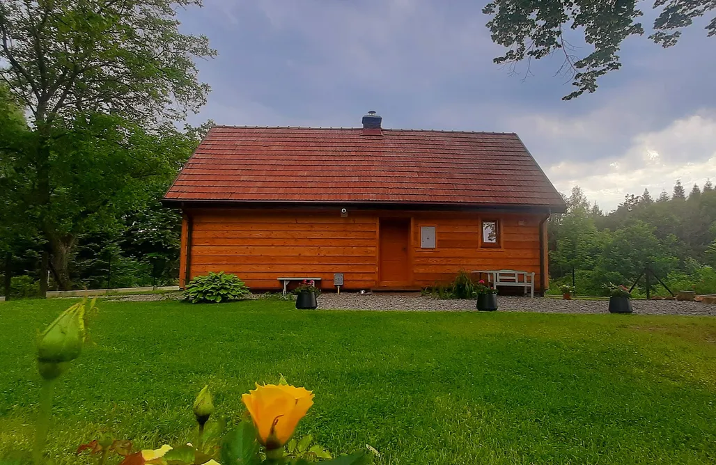 Cmolas noclegi Domek „Na Lipę” 3