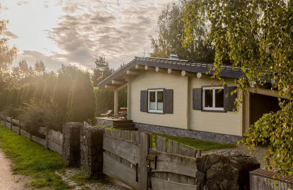 Domek W Lesie Nad Jeziorem Dom Krąg 2