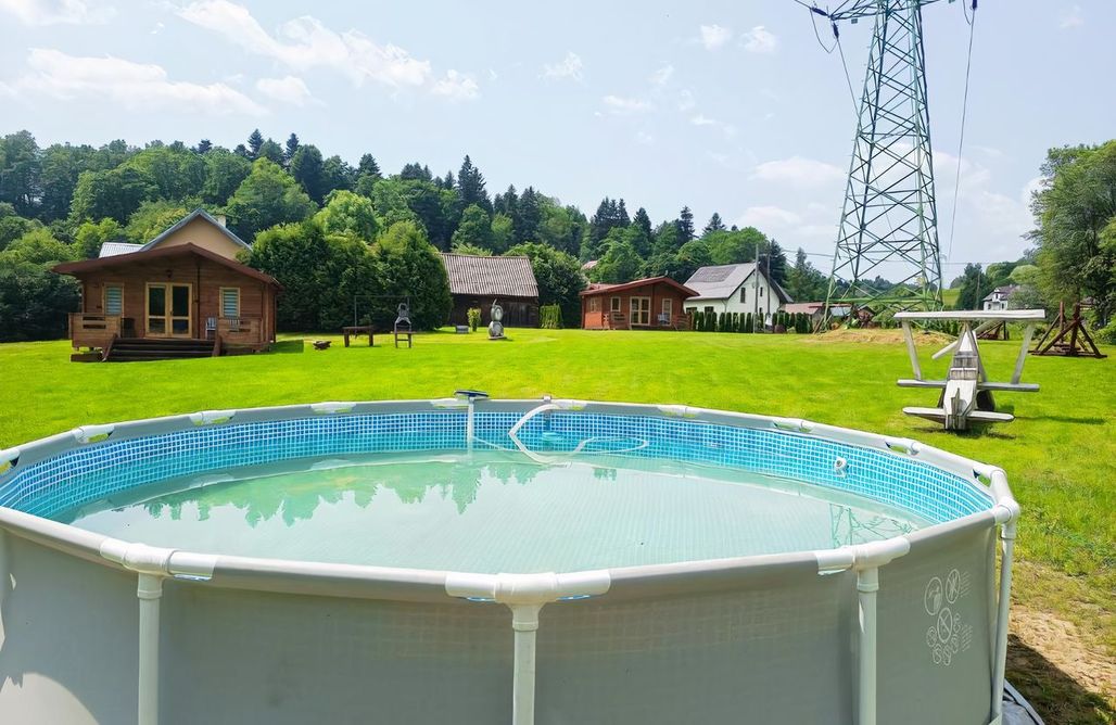 Solina Noclegi z Wyżywieniem i Basenem Domek nad Olszanką 1