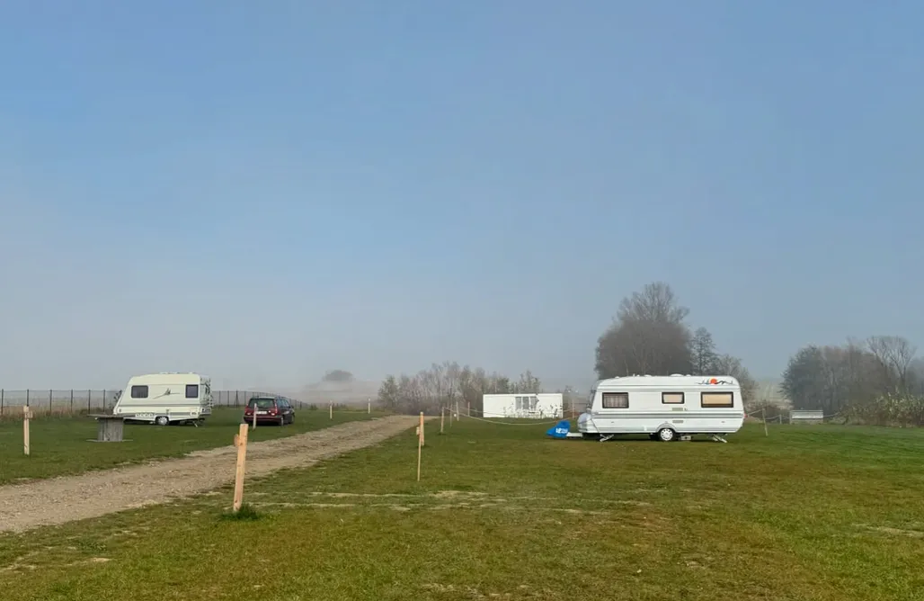 alojamientos AlohaCamp Przyczepa na Fyrtlu 5