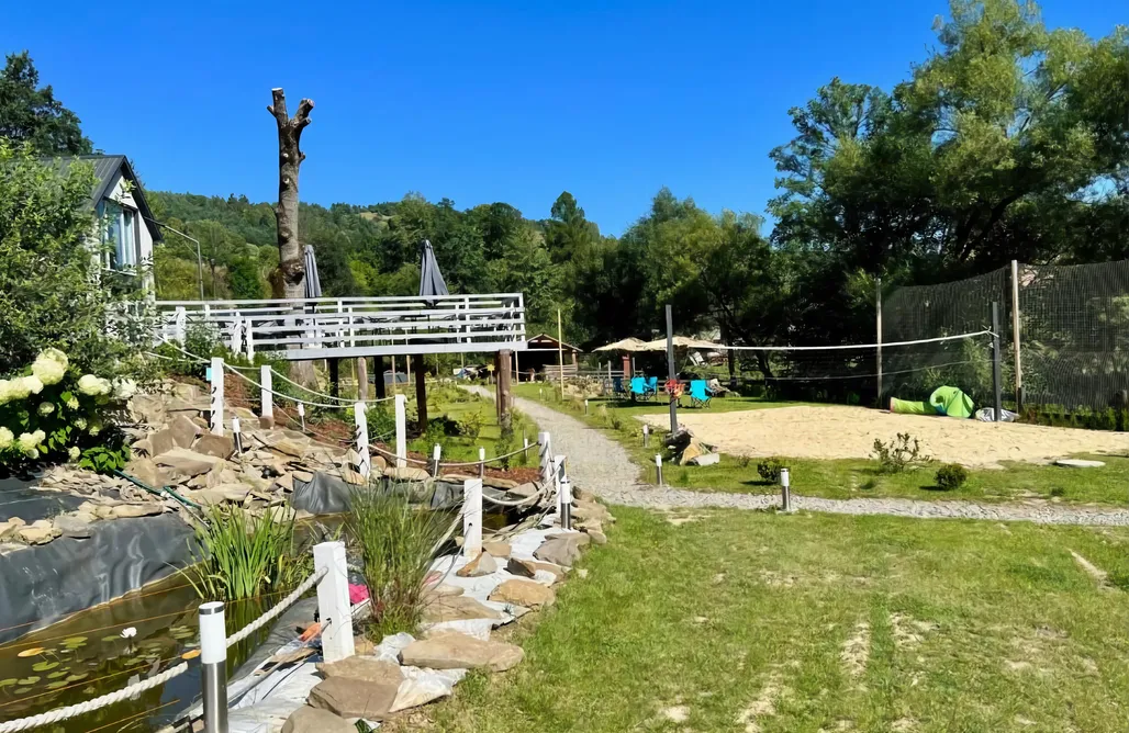 noclegi AlohaCamp Osada Szara Wadera 1