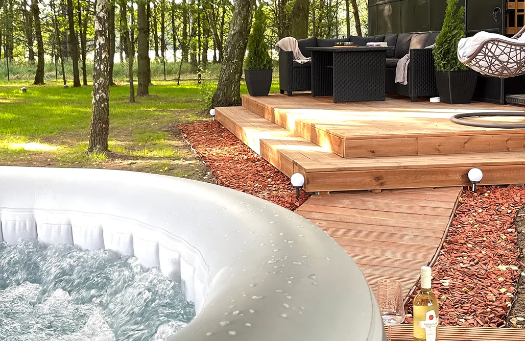 AlohaCamp accommodation Dom.Las & Bus - wyjątkowy nocleg w amerykańskim autobusie 5