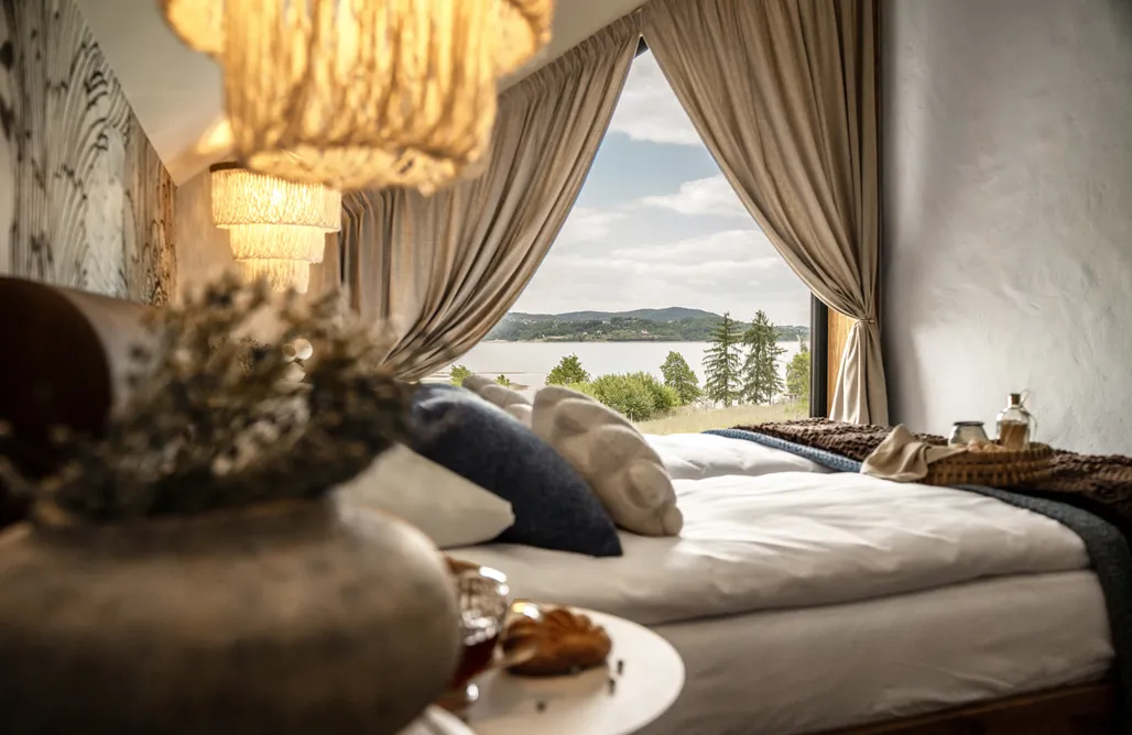 AlohaCamp Santorini 2