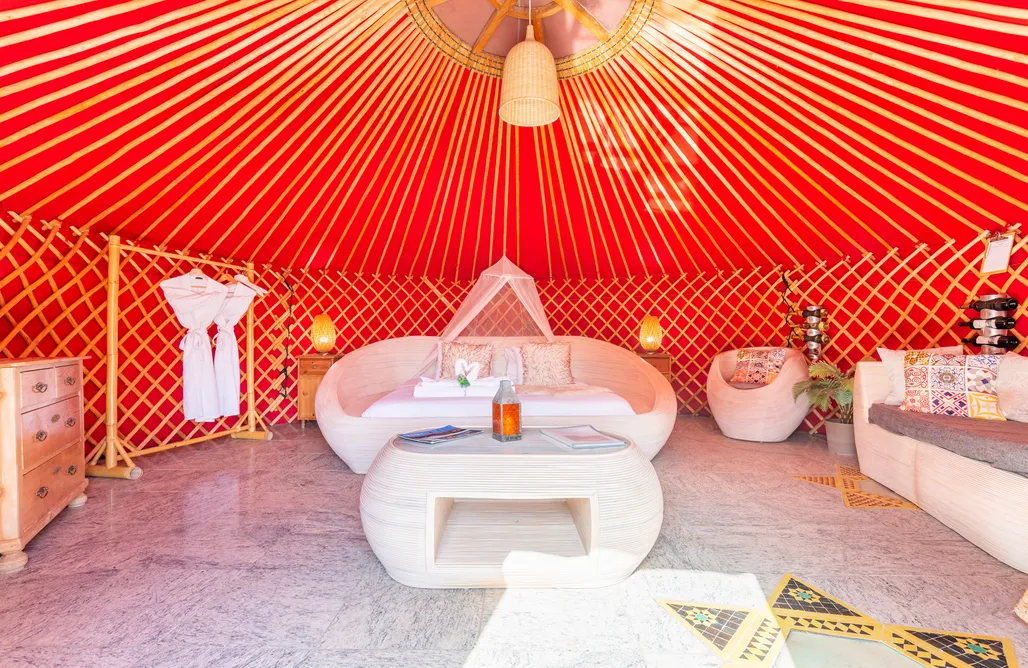 AlohaCamp Eco Twin Yurt 3