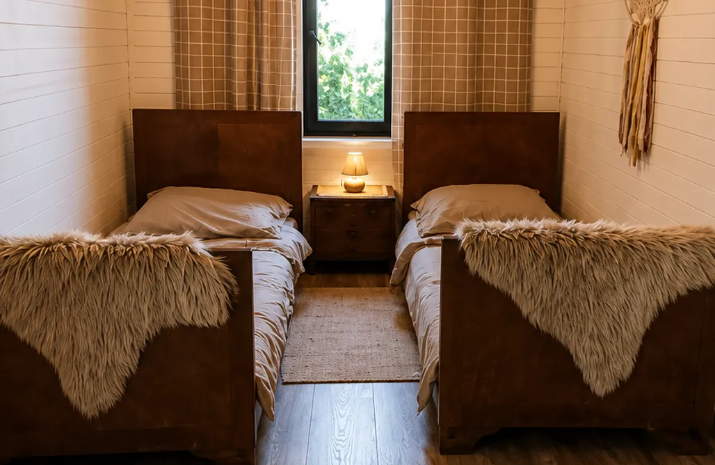 AlohaCamp accommodation Tiny Cottage for Two Only - Agro Glamping Kozia Farma 5