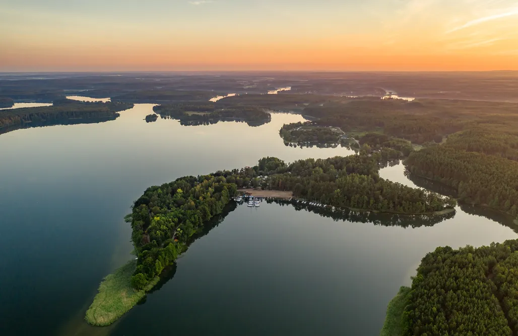 noclegi AlohaCamp Miejsce kamperowe i namiotowe - Półwysep Lipa 2