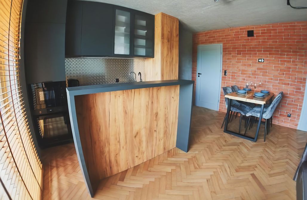 AlohaCamp Loft Solaris 4