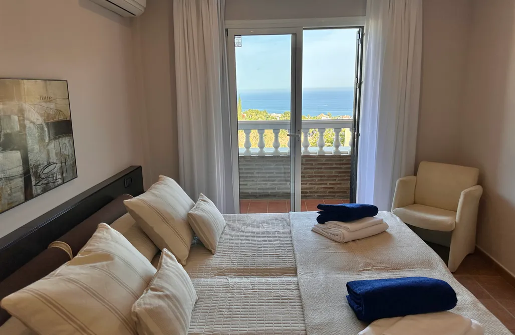 Unterkunft AlohaCamp MalagaSuite Villa Olmedo 5