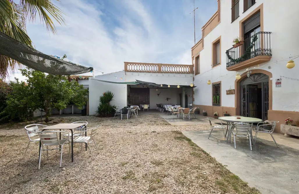 alojamientos AlohaCamp Masia Cal Vies 5