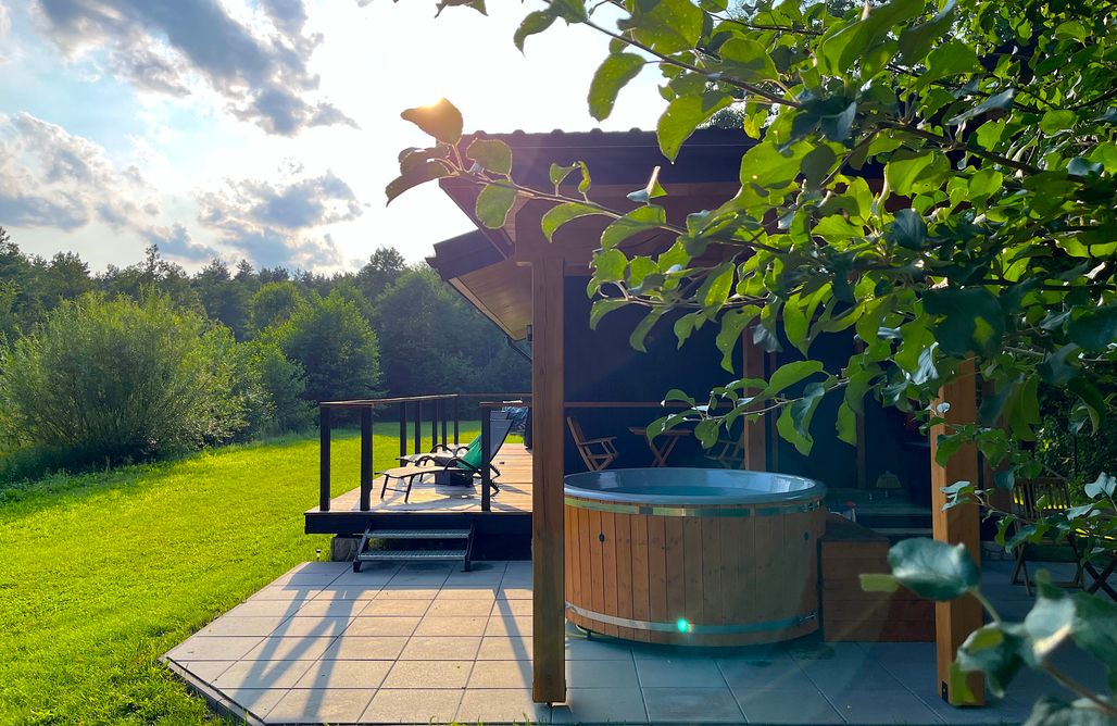 Alloggi AlohaCamp 2 os Domek z balią jacuzzi kominkiem jeden w otoczeniu lasu 4