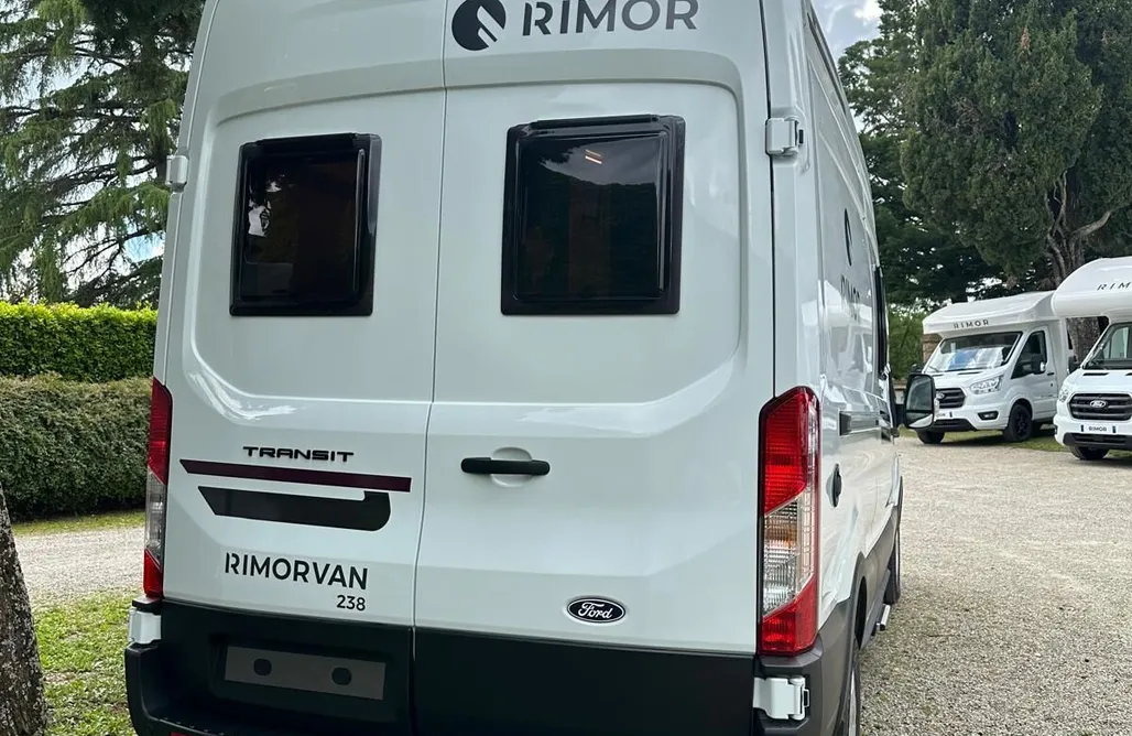 noclegi AlohaCamp KamperVan Start z Gdańska - Automat 4