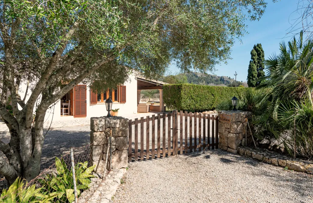 noclegi AlohaCamp  Font Aina Mallorca 1