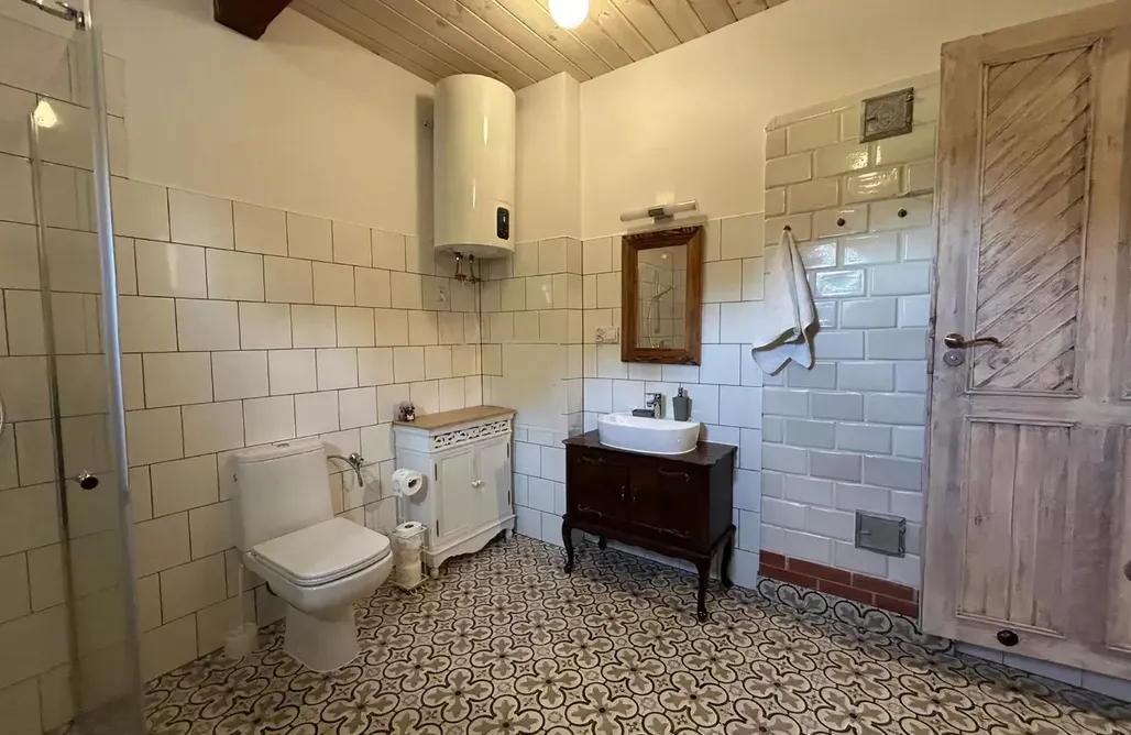 Wczasy nad Jeziorem z Wyżywieniem Chata Liska 1