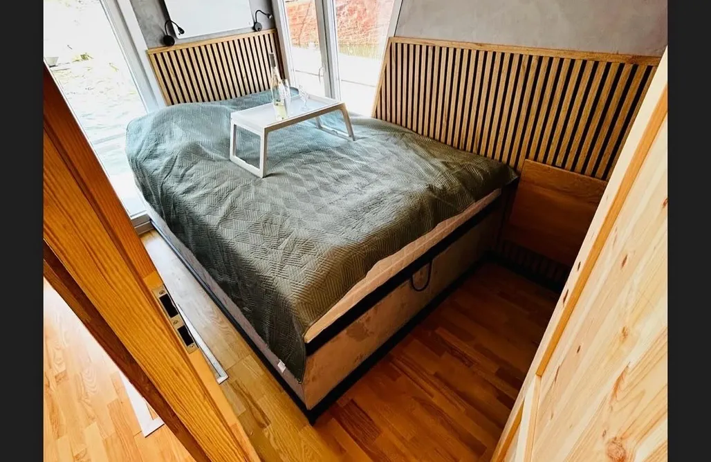 AlohaCamp Mindset Houseboats 3