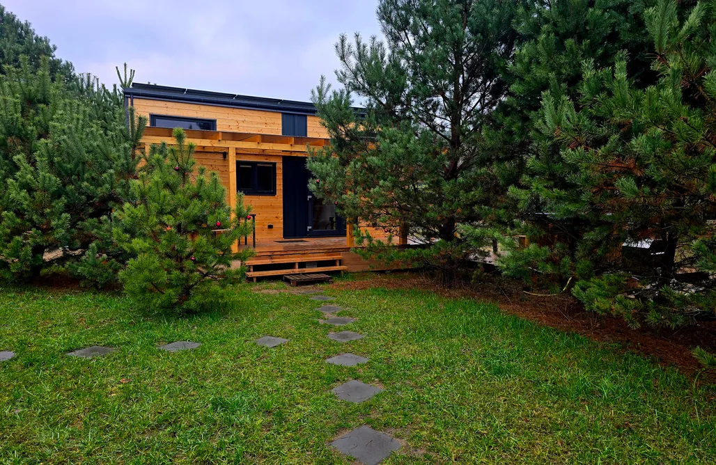 hebergement AlohaCamp Oaza Święty Spokój - Tiny House z prywatną balią i Jacuzzi przy Narwii 5