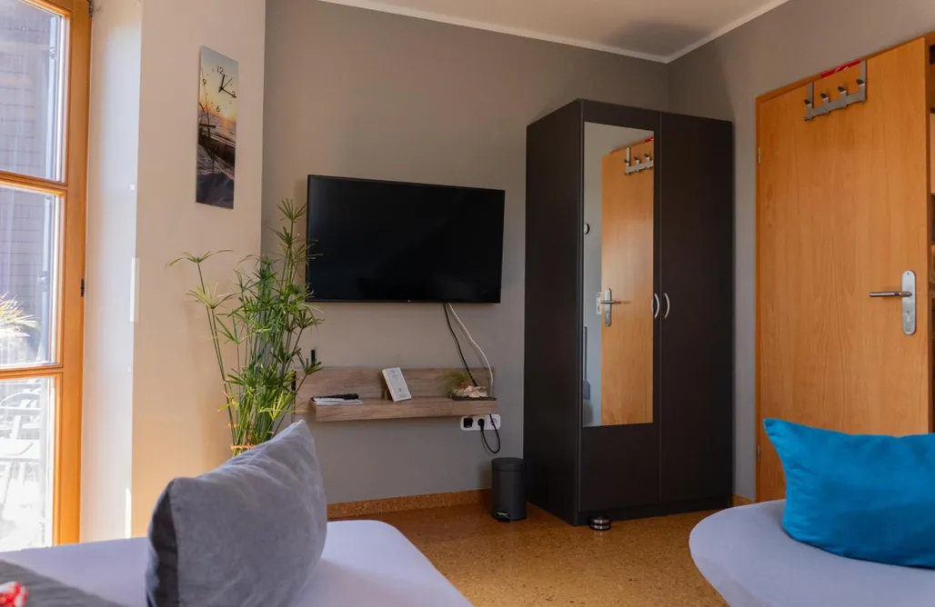 AlohaCamp Doppelzimmer mit Balkon- Falke 3