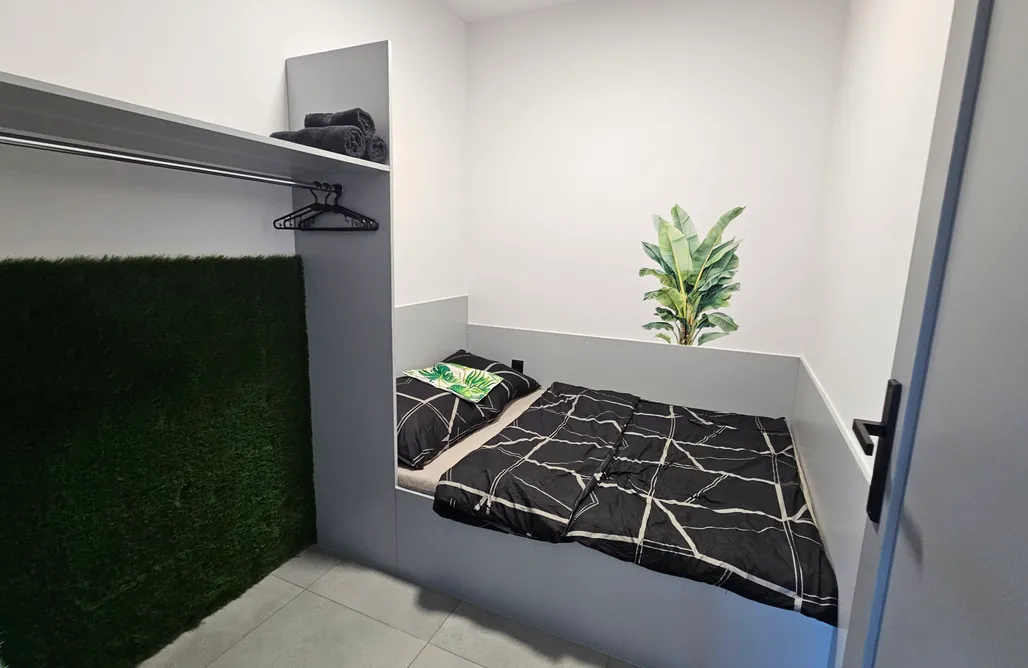 AlohaCamp Secret House 3